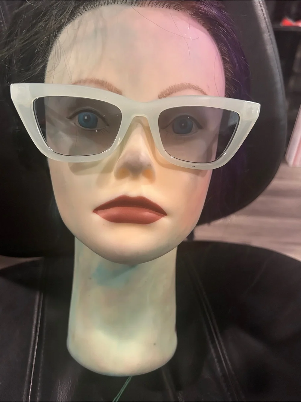 Pastel Green Cat-Eye Women's Sunglasses - Unbranded